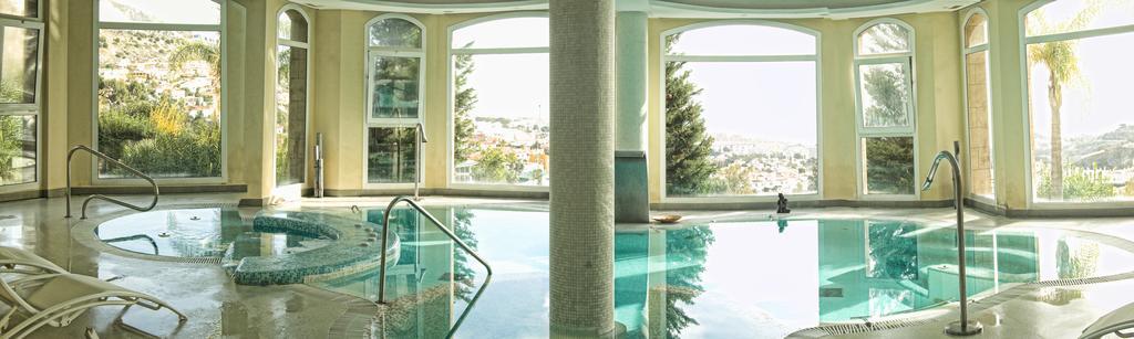 טורמולינוס Hotel Tematico Costa Del Sol מראה חיצוני תמונה