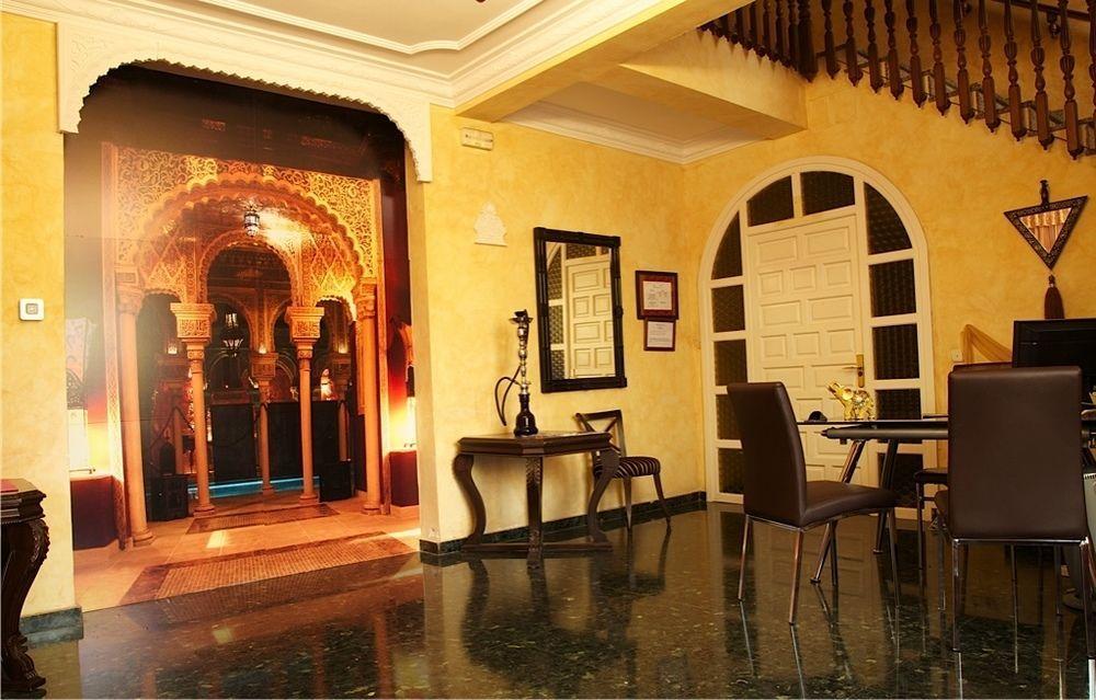 טורמולינוס Hotel Tematico Costa Del Sol מראה חיצוני תמונה